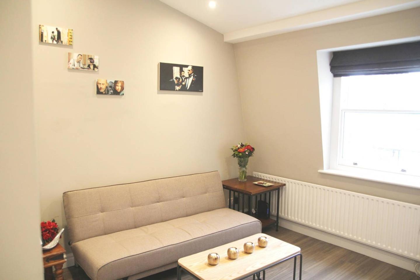 Guestready - Quaint English Flat Near Portobello ロンドン エクステリア 写真